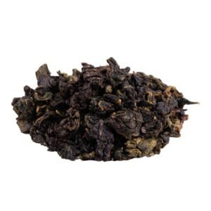 Milky Oolong teblader med hvit bakgrunn